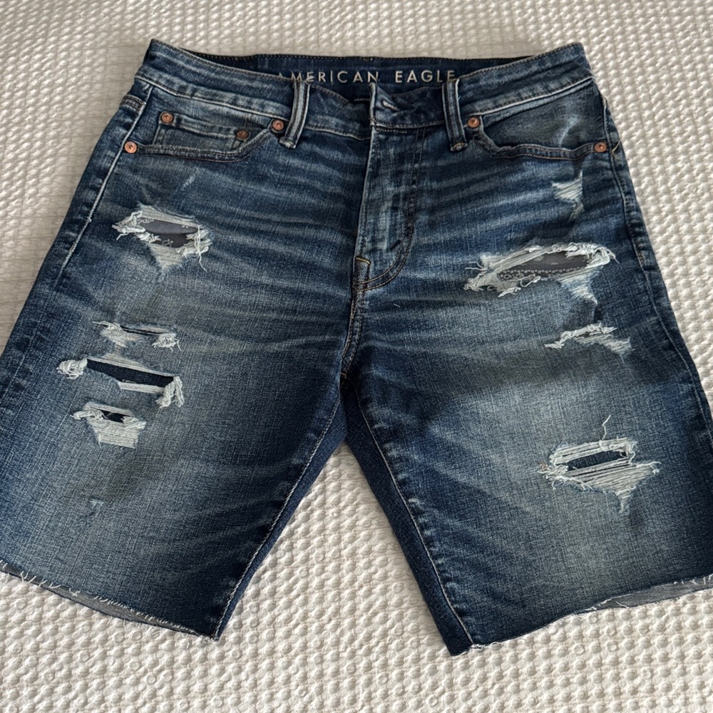 American Eagle Outfitters Men's  Blue Denim Shorts